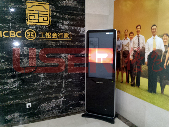 优色广告机亮相中国工商银行上海外滩支行